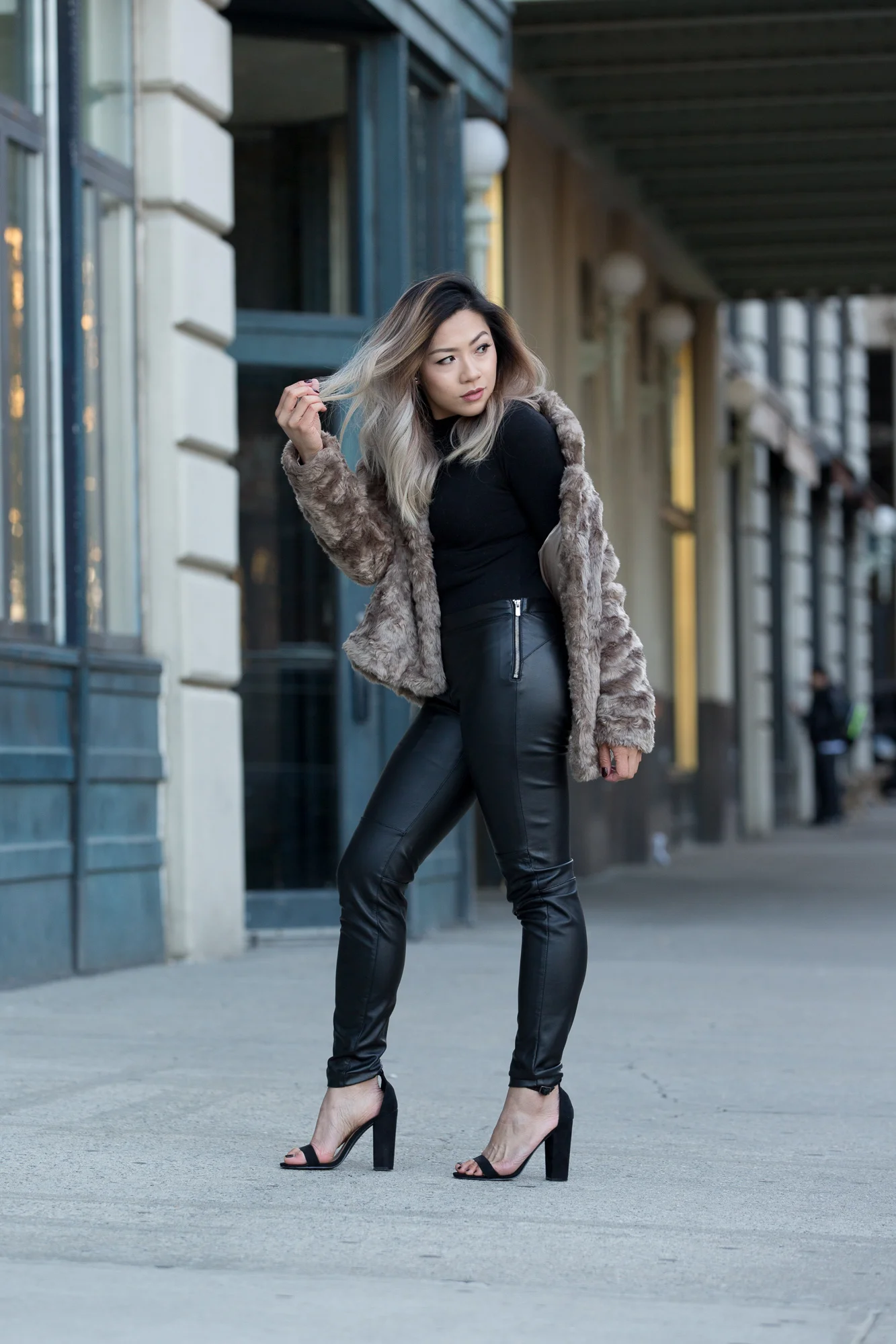 Leather pants sales winter outfit